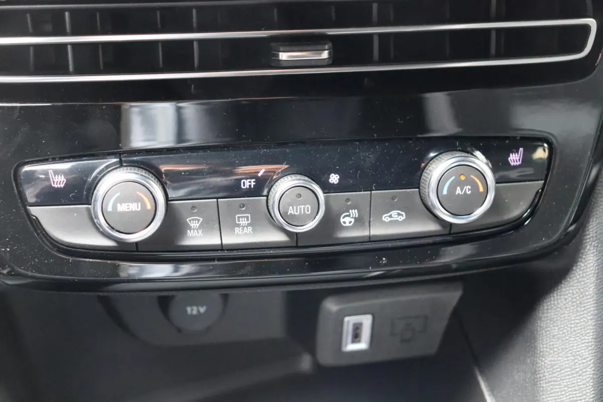 1.2 Turbo GS Automaat / Camera / Carplay Navigatie