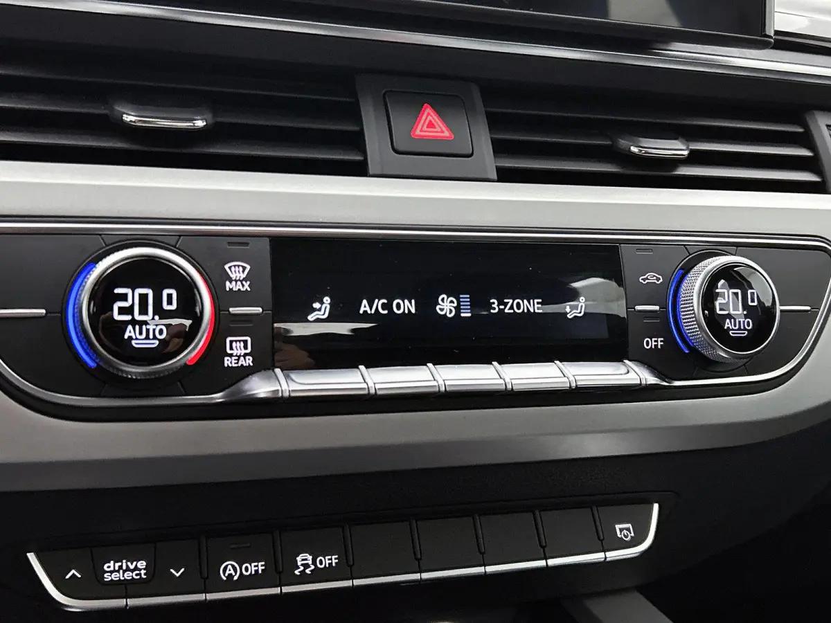 35 TFSI Launch edition Business 150 PK | Automaat | Navigatie | Cruise Control | Parkeersensoren | Audi smartphone interface | Lichtmetalen velgen |