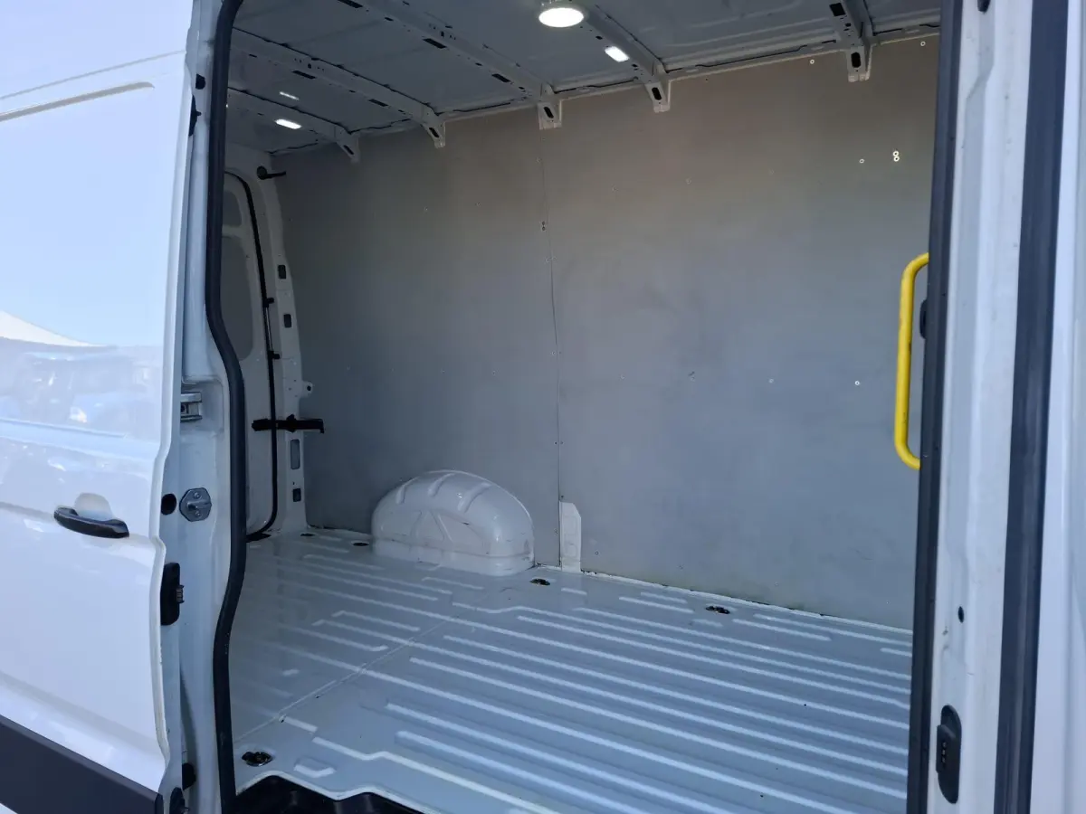 35 2.0 TDI L3H3 Highline AIRCO / CRUISE CONTROLE / 3 ZITS / NAVI / CARPLAY