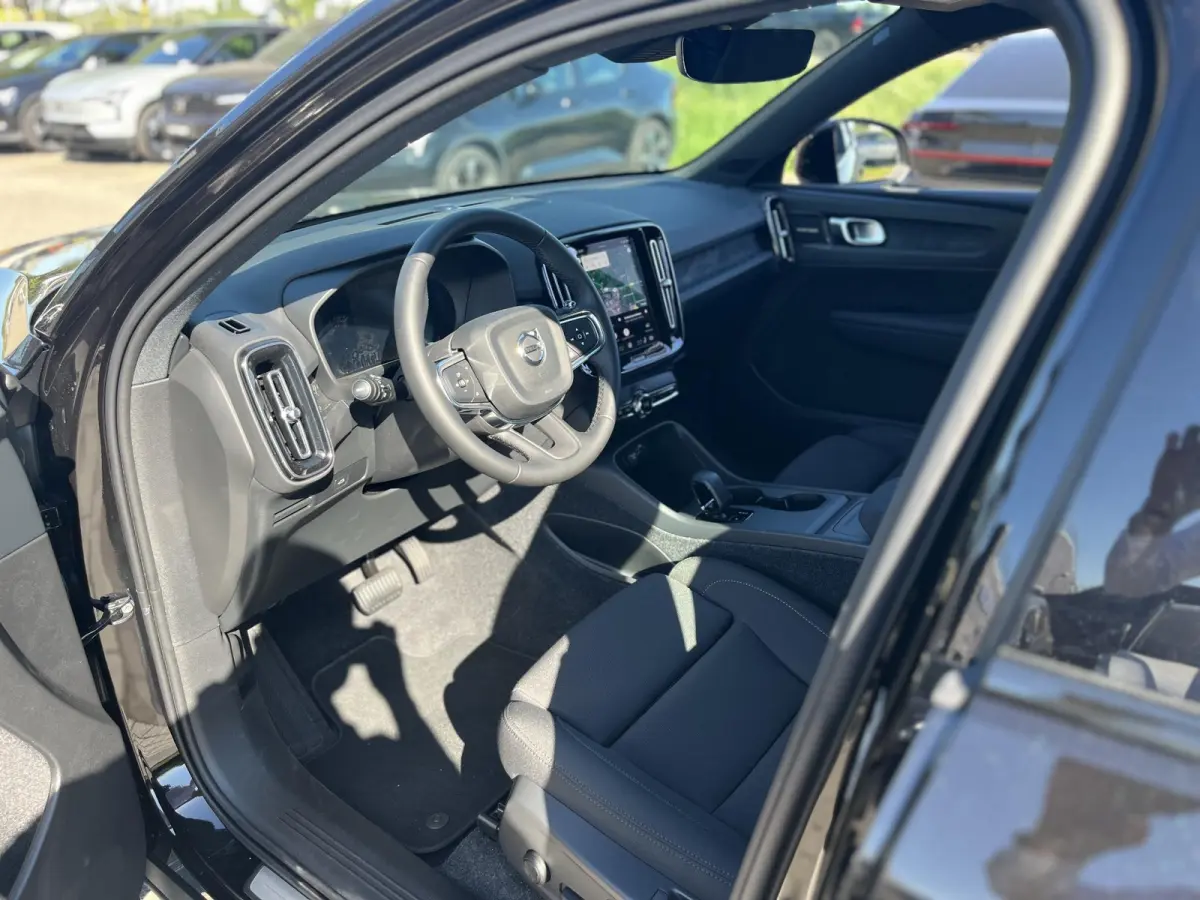 Single Motor Extended Range Plus Europa 82 kWh | Memory Stoelen | Climate Pack | Harman/Kardon | Adaptive Cruise Control |