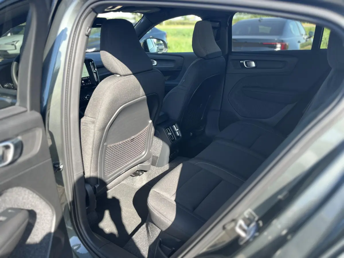 Single Motor Extended Range Plus Europa | Harman/Kardon | Memory Stoelen | 82 kWh | Getinte Ramen | Panoramadak |