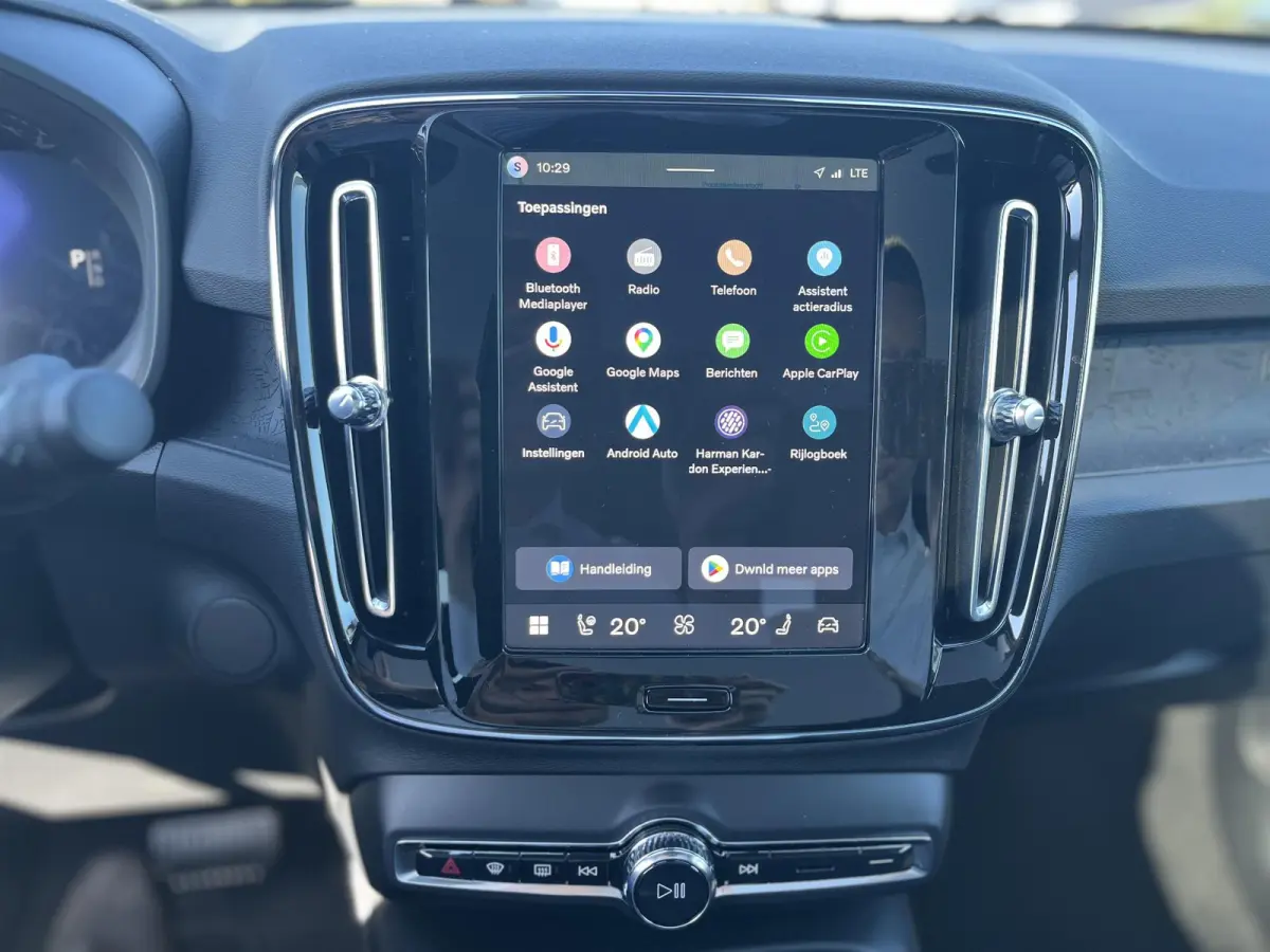 Single Motor Extended Range Plus Europa | Harman/Kardon | Memory Stoelen | 82 kWh | Getinte Ramen | Panoramadak |