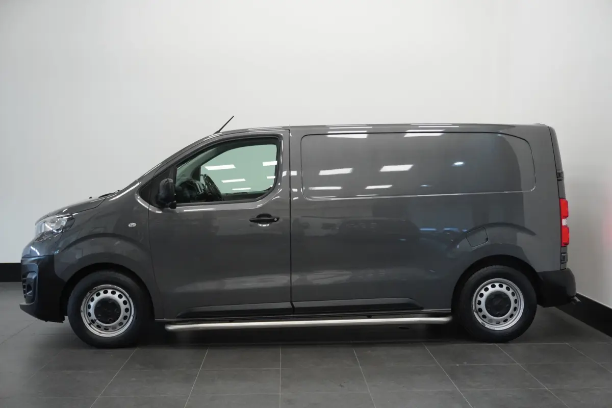 2.0 BlueHDI L2 145PK AUTOMAAT EURO 6 - Airco - PDC - Camera - €14.900,- Excl.