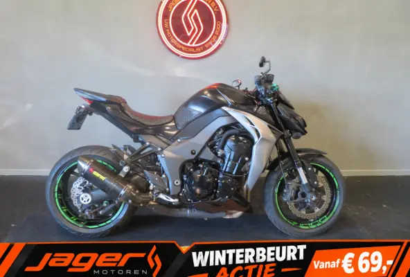 Z1000 AKRA TOPPER!