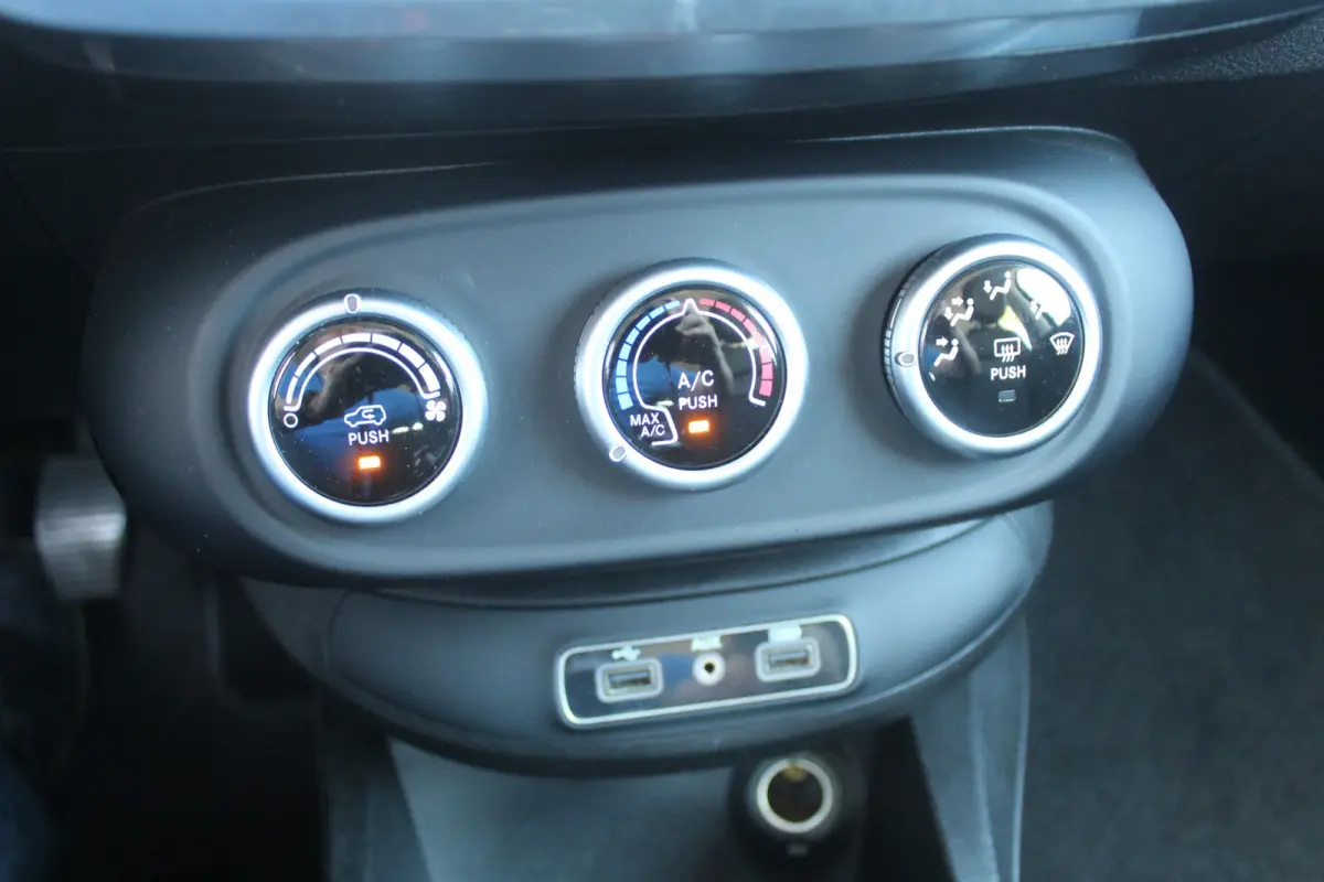 1.0 GSE Urban l Cruise Control l Airco l Apple Carplay/ Android Auto