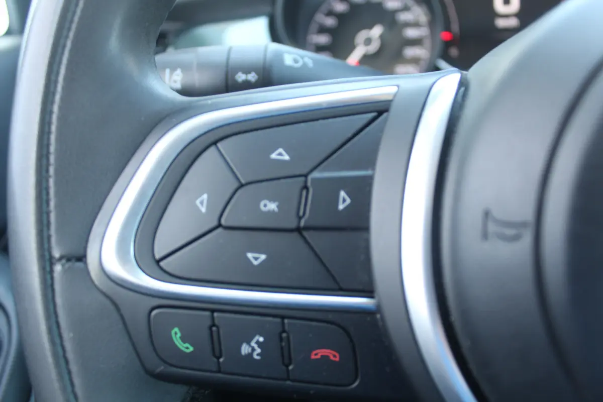 1.0 GSE Urban l Cruise Control l Airco l Apple Carplay/ Android Auto