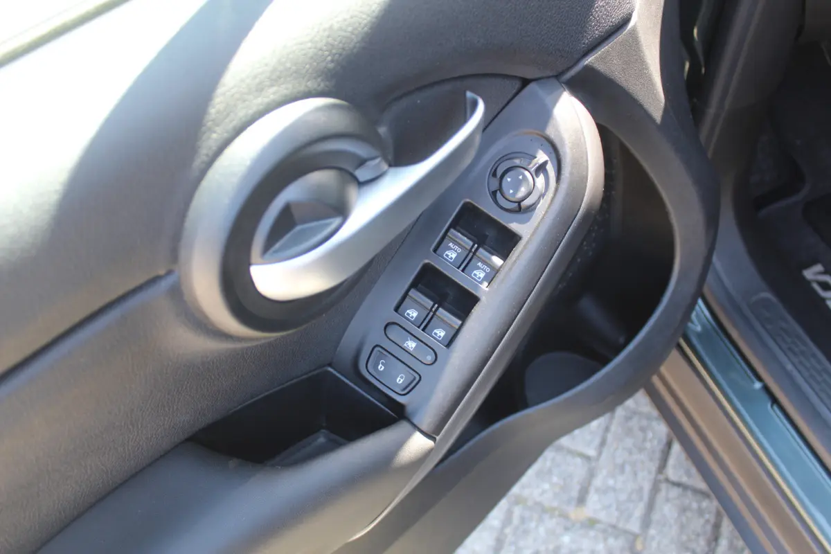 1.0 GSE Urban l Cruise Control l Airco l Apple Carplay/ Android Auto