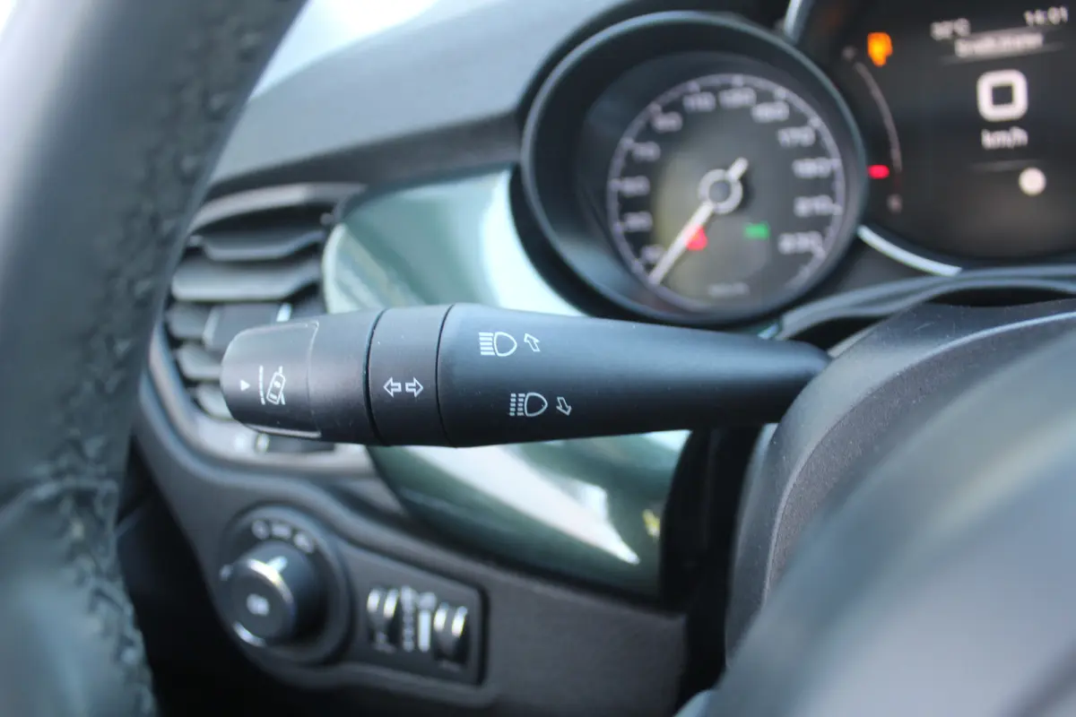 1.0 GSE Urban l Cruise Control l Airco l Apple Carplay/ Android Auto
