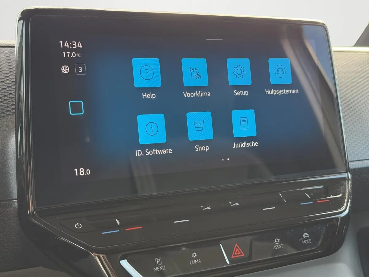 77 kWh | Led Matrix | Keyless | DAB | Achter Deuren |