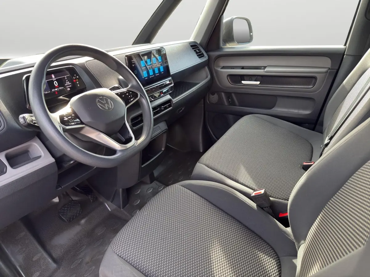77 kWh | Led Matrix | Keyless | DAB | Achter Deuren |