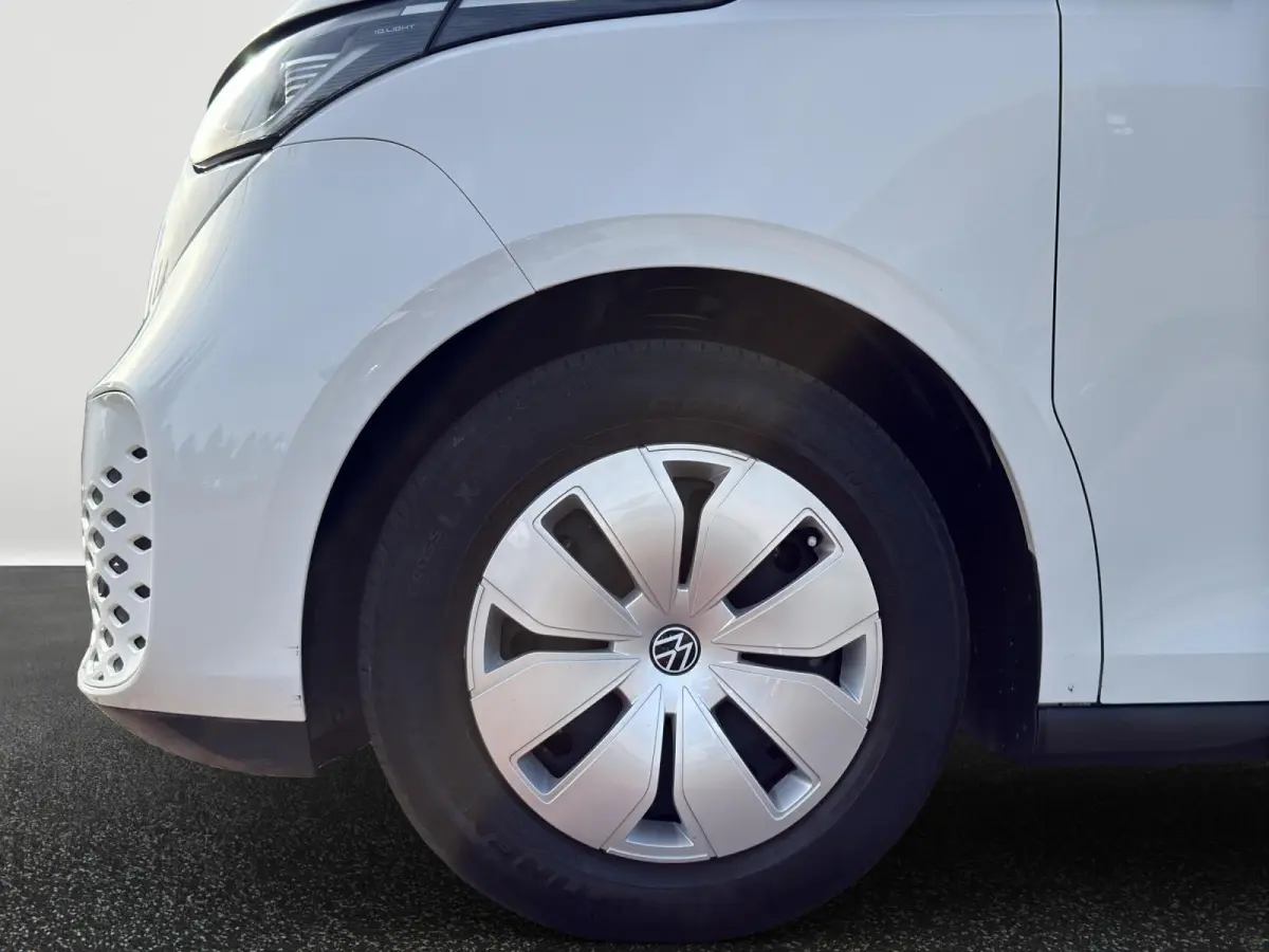 77 kWh | Led Matrix | Keyless | DAB | Achter Deuren |