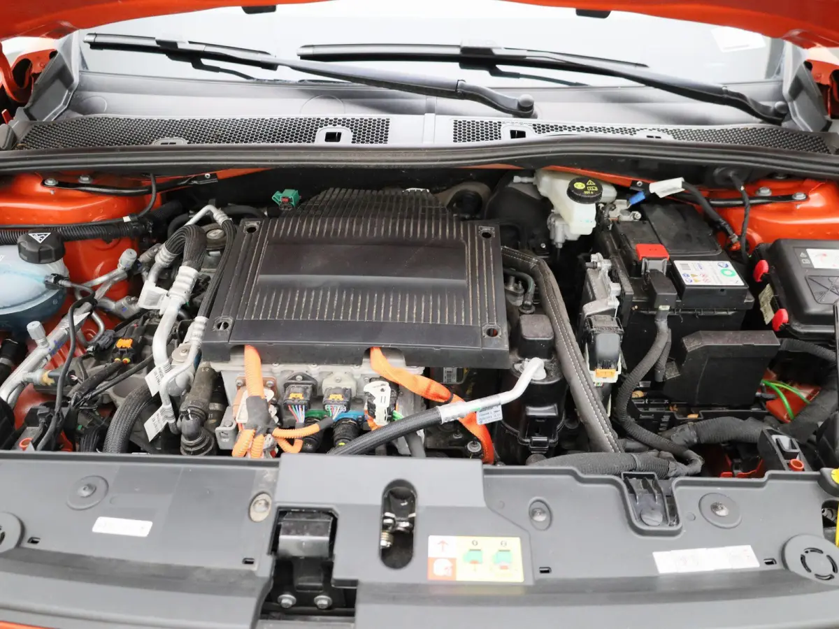 Edition 50 kWh | 136pk | SoH 93% | 3 Fase | Apple Carplay/Android auto | 43.000km | Climate Control | Cruise Control |