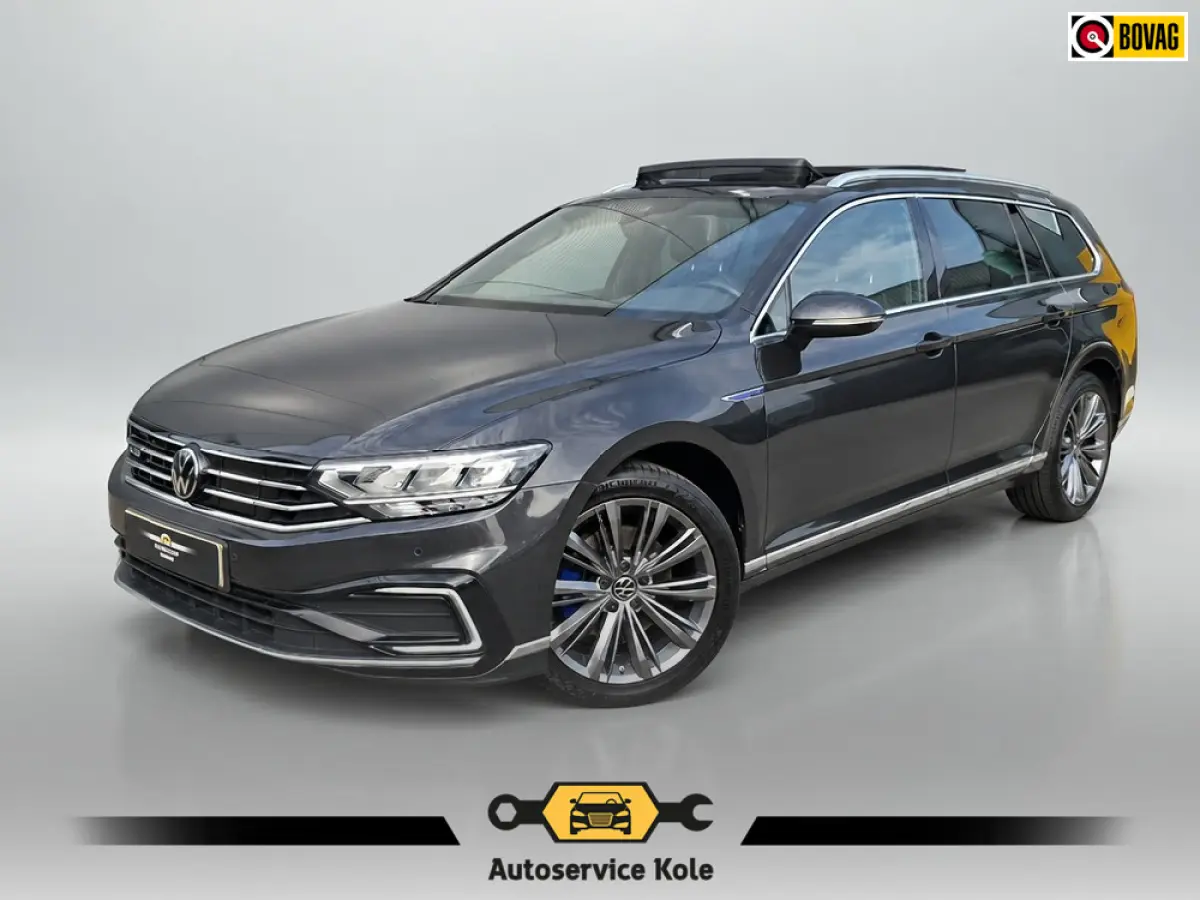 1.4 TSI PHEV GTE * Panoramadak * Elek. Achterklep * Navigatiesysteem * 18 Inch Velgen *