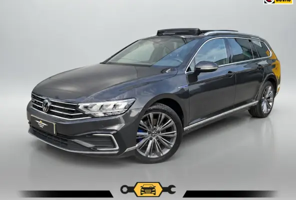 1.4 TSI PHEV GTE * Panoramadak * Elek. Achterklep * Navigatiesysteem * 18 Inch Velgen *