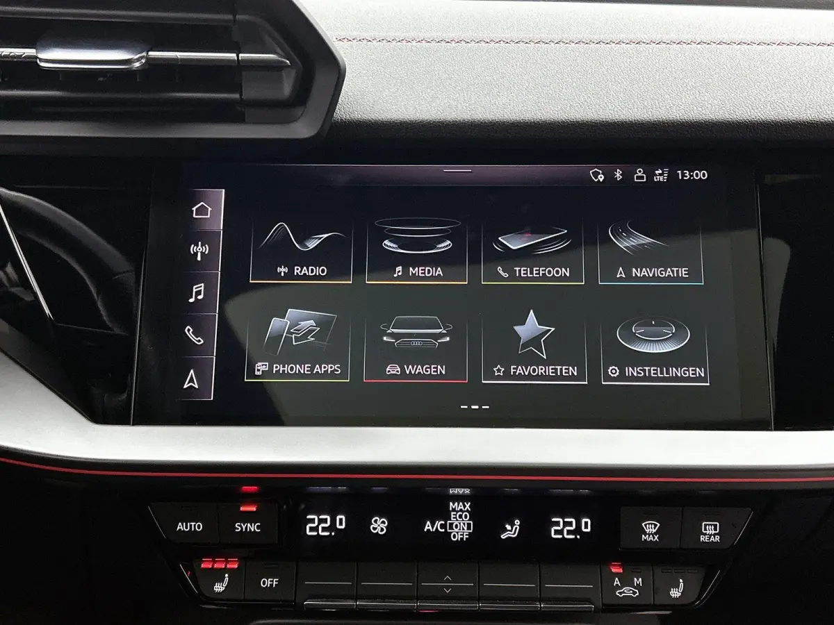 45 TFSI e S edition Competition 245 PK | S-line | Panoramadak | Cruise control | Stoelverwarming | Navigatie | Apple Carplay | Android Auto | Lichtmetalen velgen |