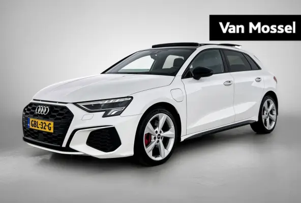 45 TFSI e S edition Competition 245 PK | S-line | Panoramadak | Cruise control | Stoelverwarming | Navigatie | Apple Carplay | Android Auto | Lichtmetalen velgen |