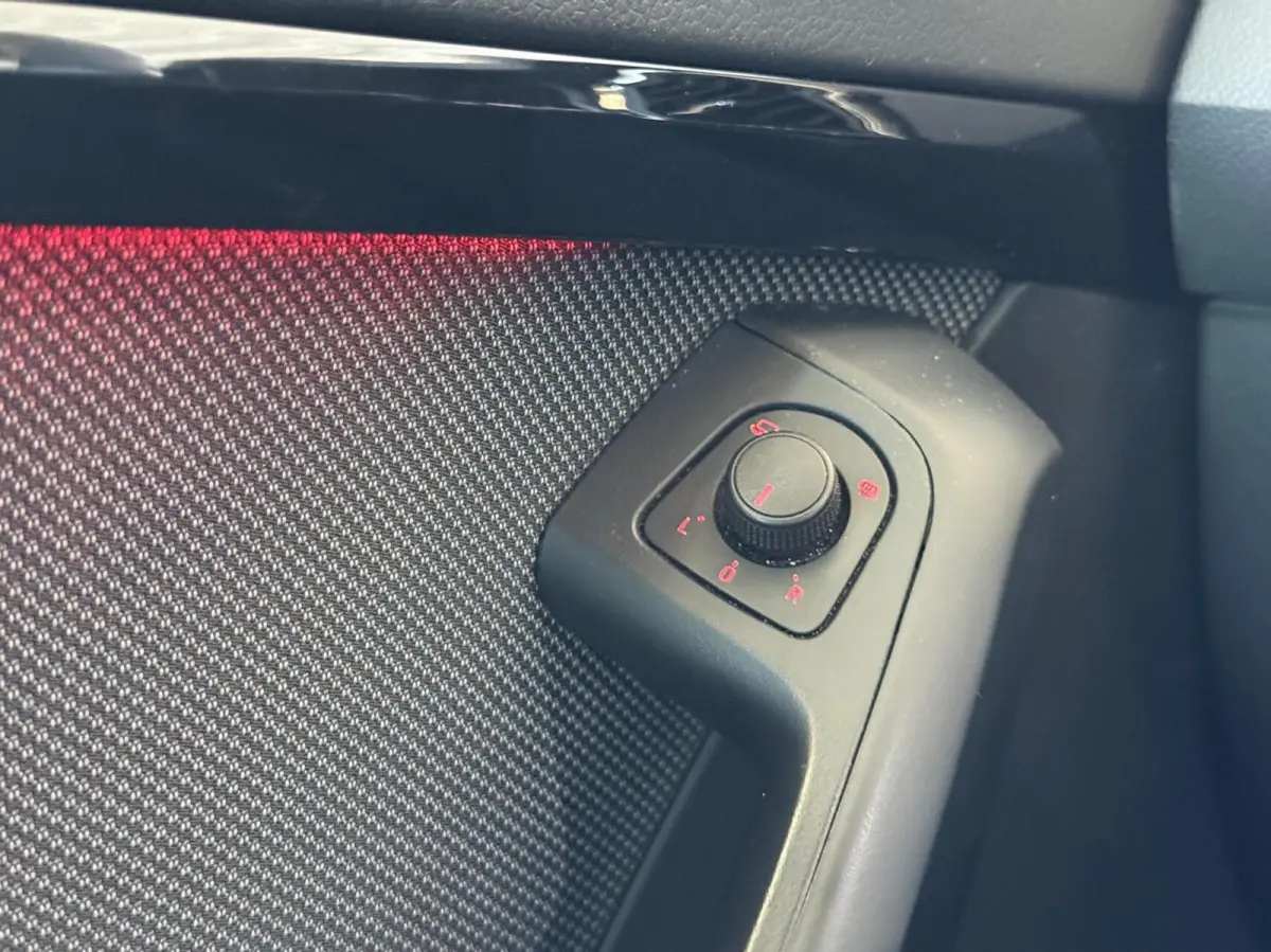 1.4 Style|CAMERA|ACC|CARPLAY|SFEERVERL|