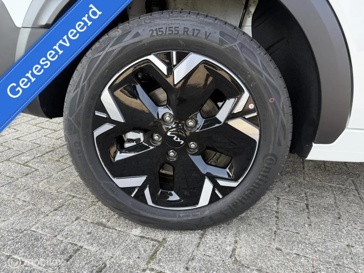 LIGHT ADVANCED 65 KWH NL AUTO