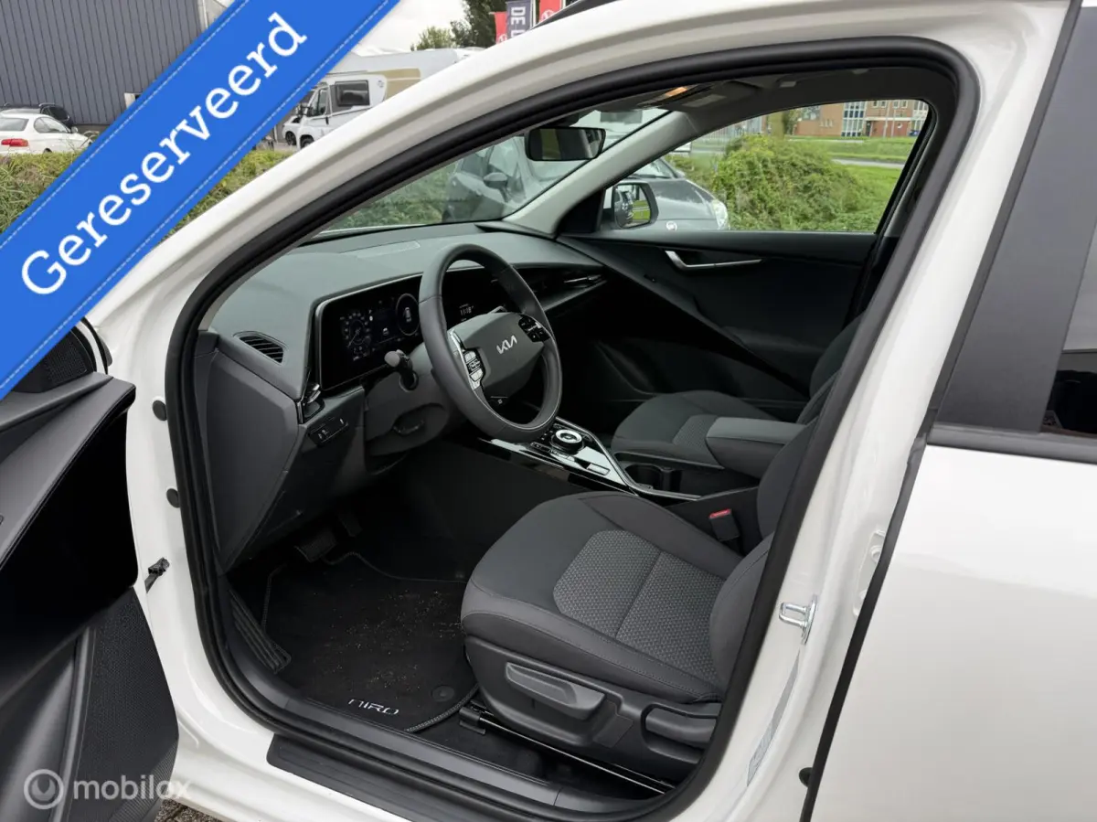 LIGHT ADVANCED 65 KWH NL AUTO