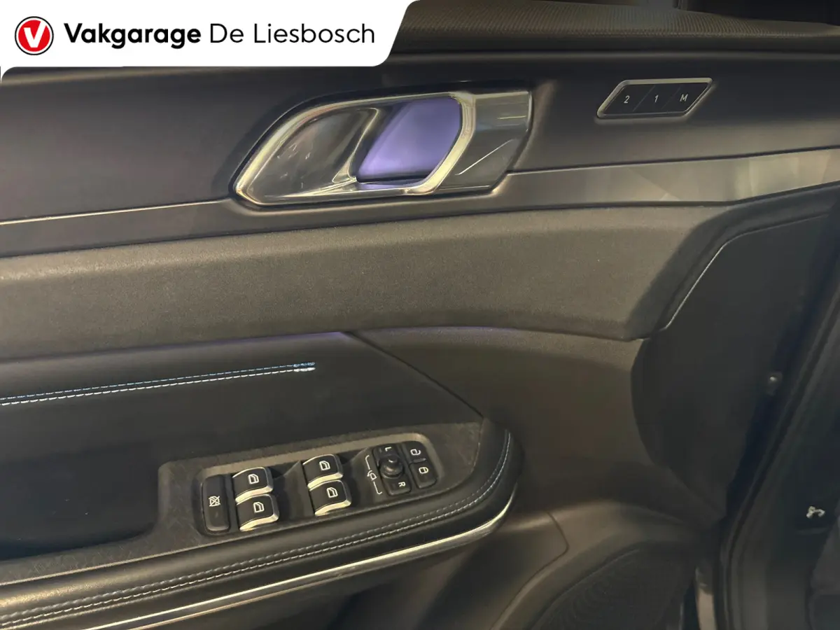 1.5 / Pano / Navigatie / Camera / Infinity / memory / Elek. klep / Apple carplay