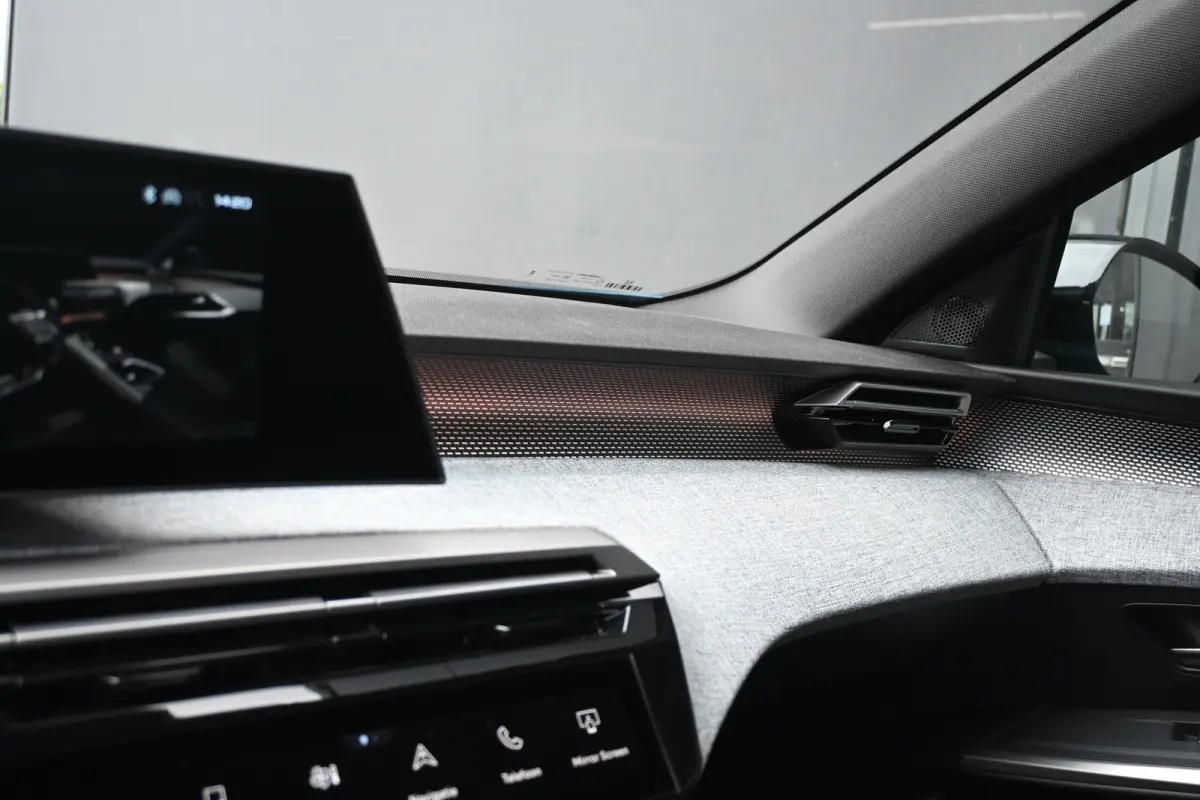 GT Avantage 73 kWh 7p Tot 8 Jaar Garantie! 98%SOH! | Elektr. Massagestoelen | Adaptive Cruise | Dodehoek-Detectie | Stuur/Stoelverwarming | 360 Camera |