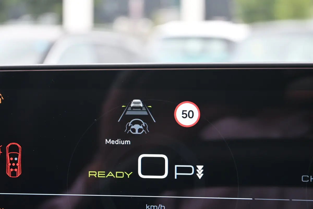GT Avantage 73 kWh 7p Tot 8 Jaar Garantie! 98%SOH! | Elektr. Massagestoelen | Adaptive Cruise | Dodehoek-Detectie | Stuur/Stoelverwarming | 360 Camera |