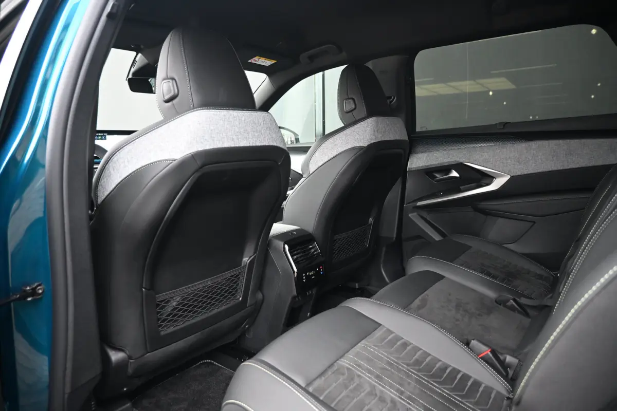GT Avantage 73 kWh 7p Tot 8 Jaar Garantie! 98%SOH! | Elektr. Massagestoelen | Adaptive Cruise | Dodehoek-Detectie | Stuur/Stoelverwarming | 360 Camera |