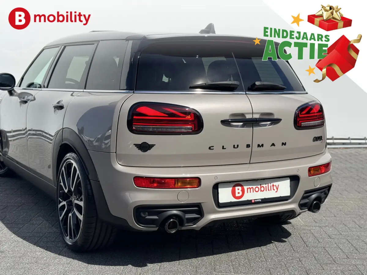2.0 Cooper S JCW Trim Final Edition 179Pk Automaat | Panoramadak | Head-Up Display | Achteruitrijcamera | Harman/Kardon Sound System | DAB