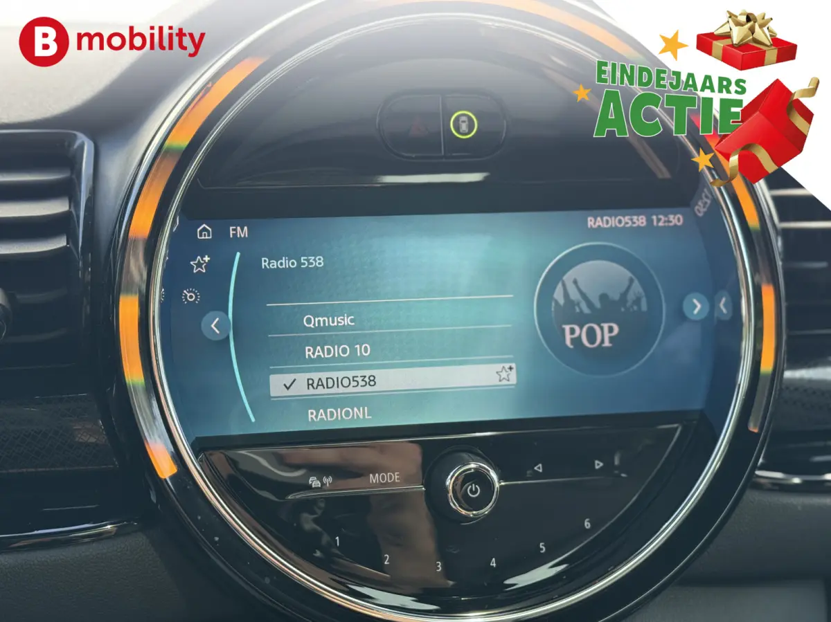 2.0 Cooper S JCW Trim Final Edition 179Pk Automaat | Panoramadak | Head-Up Display | Achteruitrijcamera | Harman/Kardon Sound System | DAB