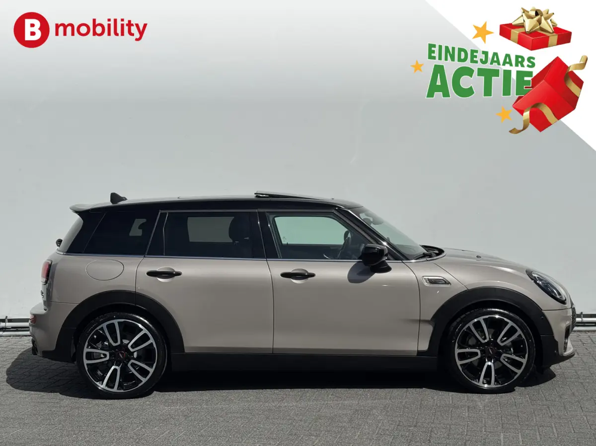2.0 Cooper S JCW Trim Final Edition 179Pk Automaat | Panoramadak | Head-Up Display | Achteruitrijcamera | Harman/Kardon Sound System | DAB