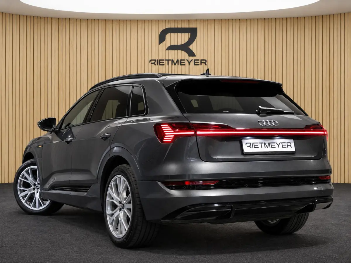 55 quattro Advanced S Line 95 kWh |Pano |Head-Up |Stoelverw. |B&O |Memory