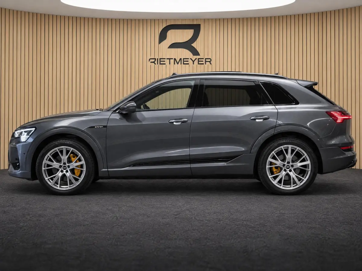 55 quattro Advanced S Line 95 kWh |Pano |Head-Up |Stoelverw. |B&O |Memory