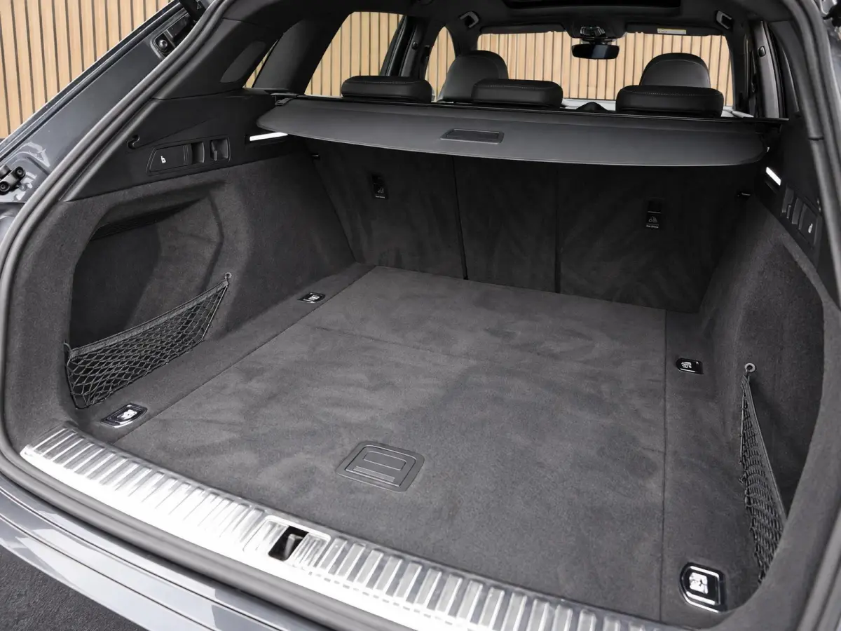 55 quattro Advanced S Line 95 kWh |Pano |Head-Up |Stoelverw. |B&O |Memory