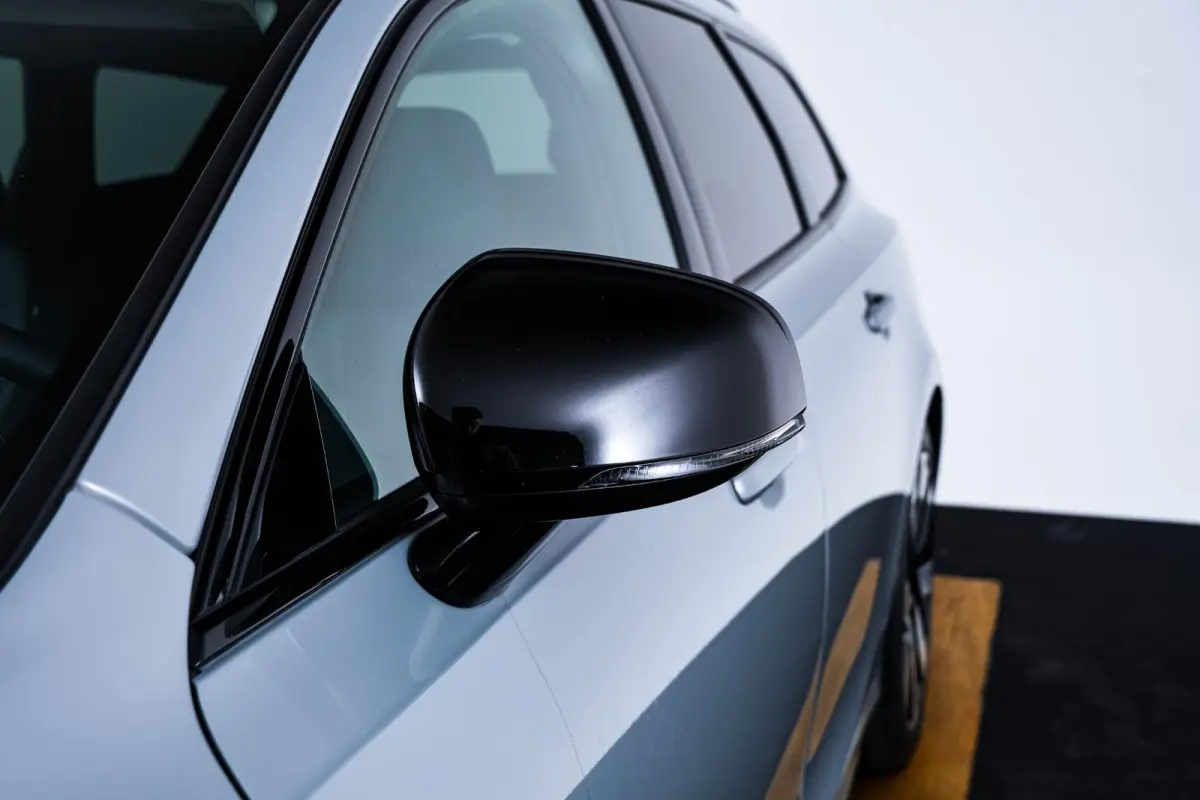 2.0 T6 Plug-in hybrid AWD Plus Dark Trekhaak - Adaptieve Cruise Control - Harman Kardon - Stoelverwarming voor/achter - Full-LED Active High Beam koplampen - Pilot Assist -