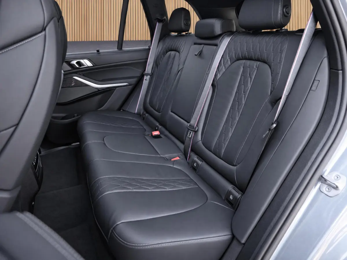 xDrive50e M-Sport |Pano |M zetels |4W besturing |Harman/Kardon |Head-Up |360° |Stoelverkoeling |Memory |Elektr. trekhaak