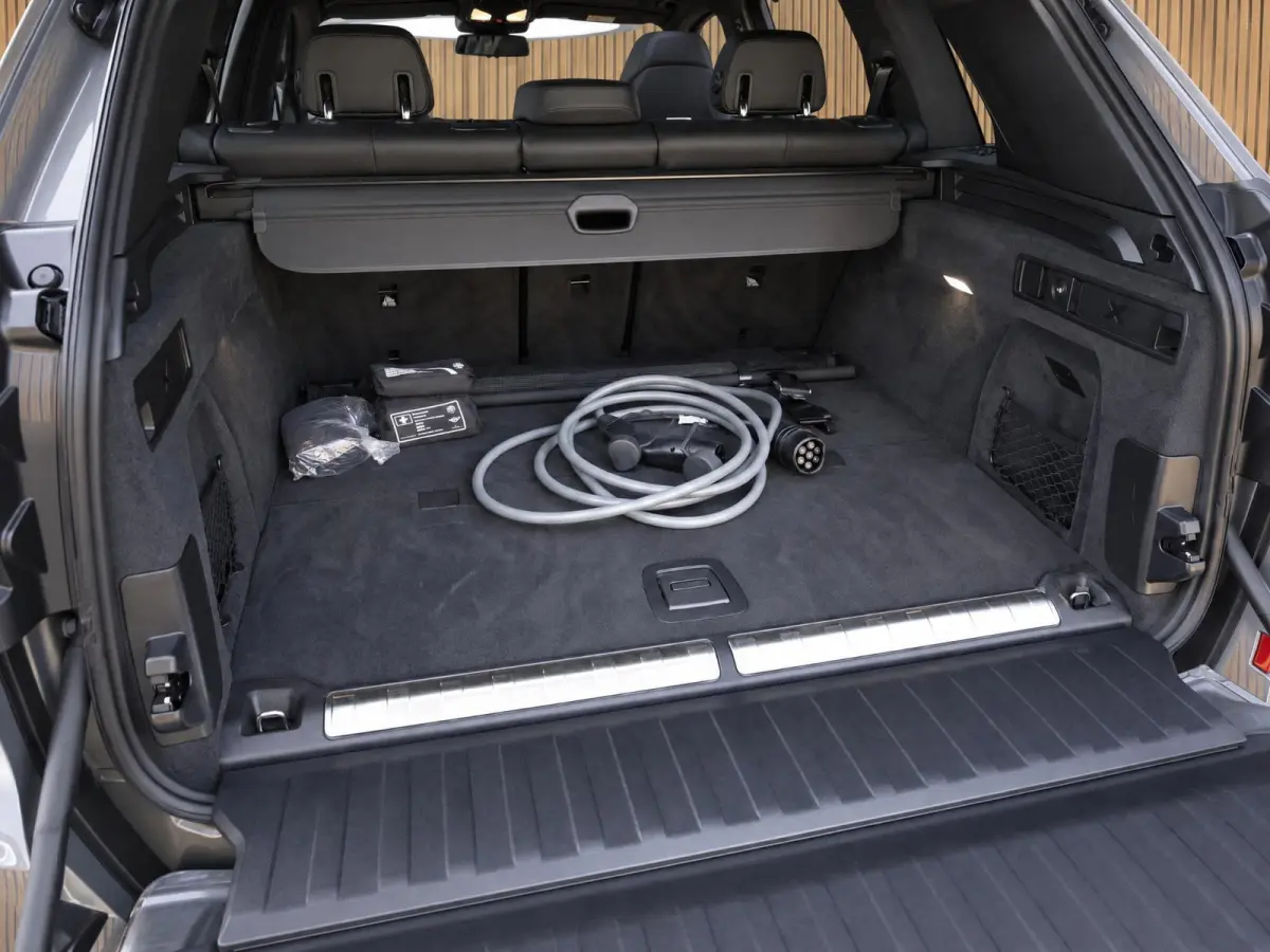 xDrive50e M-Sport |Pano |M zetels |4W besturing |Harman/Kardon |Head-Up |360° |Stoelverkoeling |Memory |Elektr. trekhaak