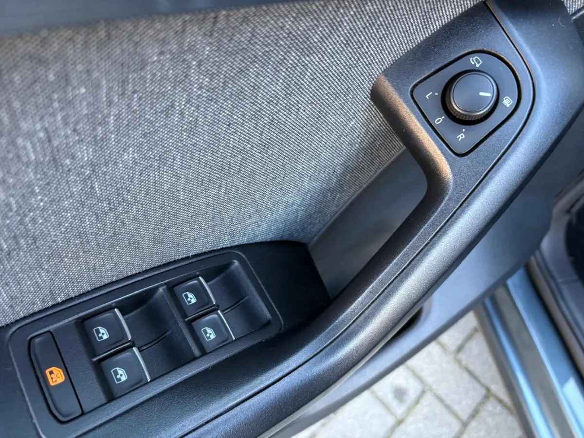1.5 TSI LPG/G3 Automaat Business Intense Trekhaak/Navigatie/Adapt.-cruise