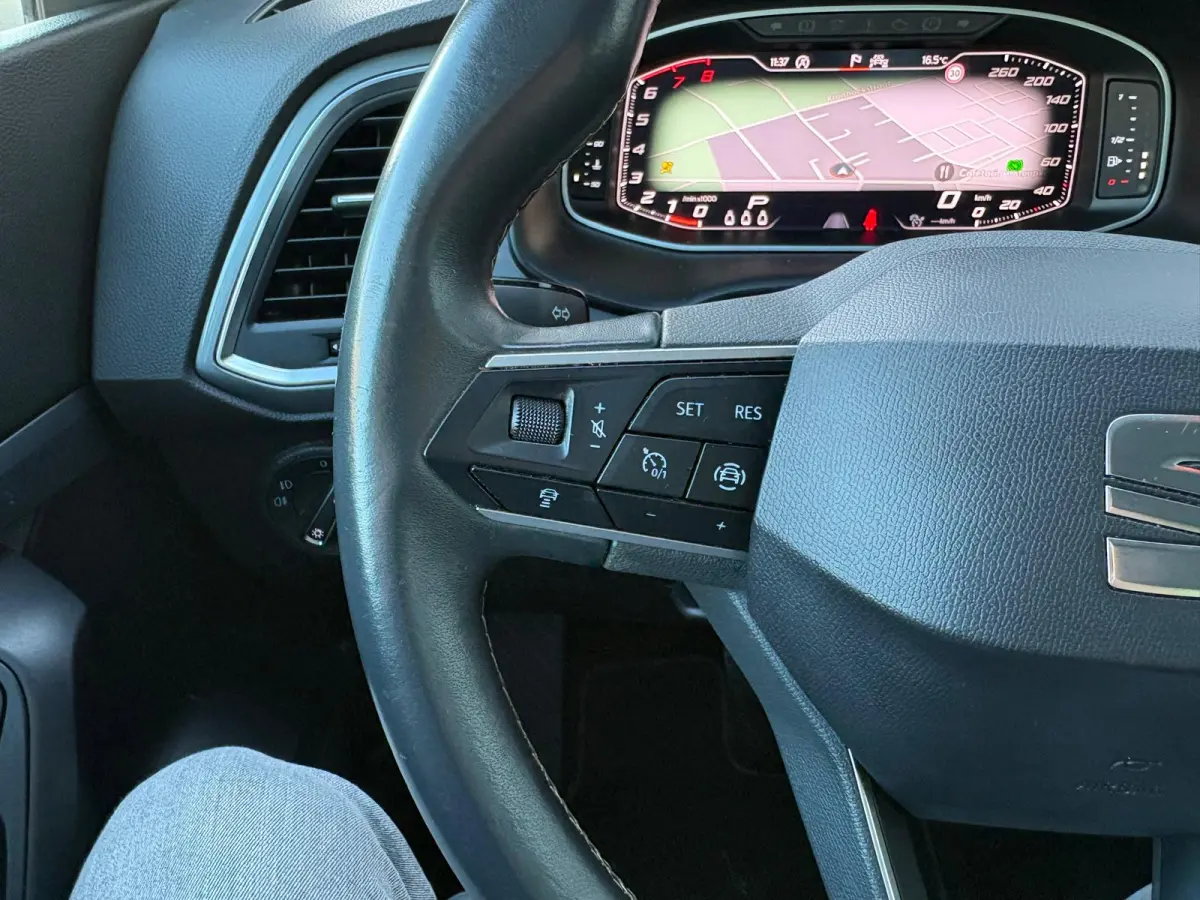 1.5 TSI LPG/G3 Automaat Business Intense Trekhaak/Navigatie/Adapt.-cruise