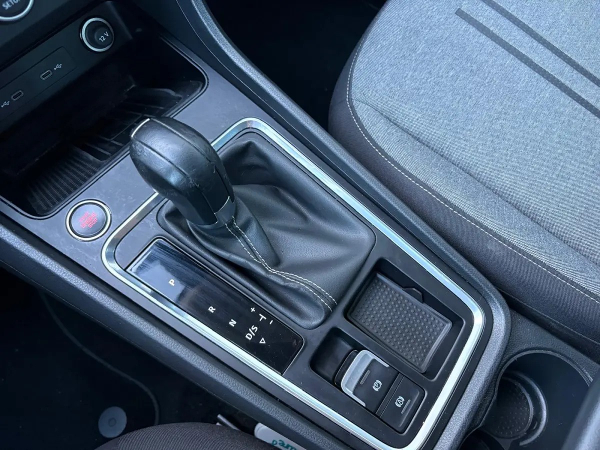 1.5 TSI LPG/G3 Automaat Business Intense Trekhaak/Navigatie/Adapt.-cruise