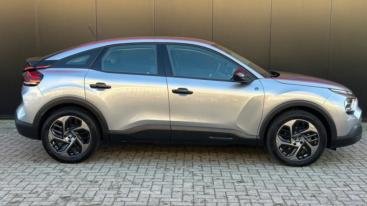 You 50 kWh SoH 100% | 3-Fase | Camera | Cruise Control | Apple Carplay / Android Auto | Climate Control | 11 kW lader | Airco (automatisch) | Apple Carplay/Android Auto|telefoonintegratie pr