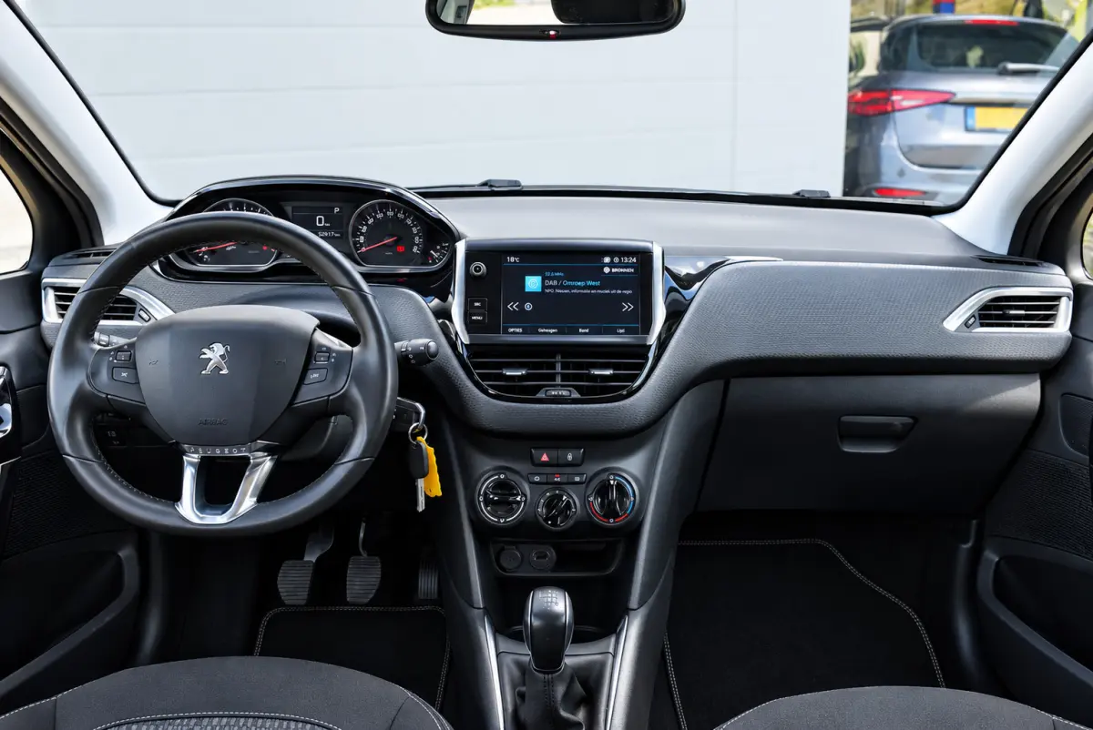 1.2 Signature | NL-Auto | NAP | Apple Carplay/Android Auto