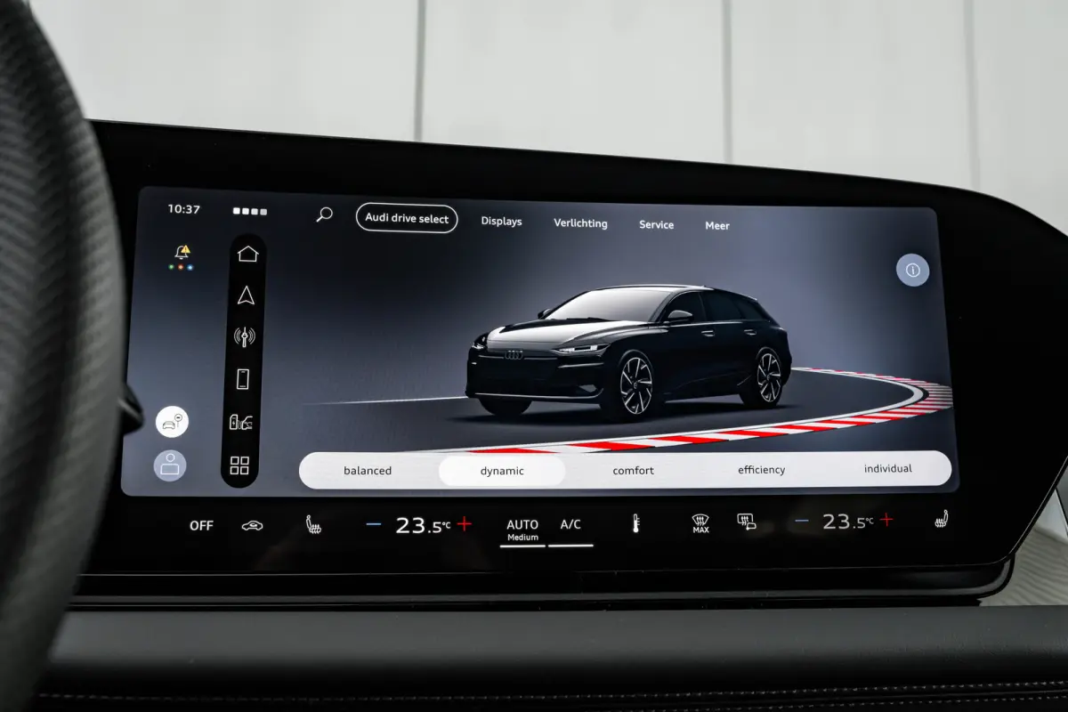 S edition | Audi smartphone interface | Comfortsleutel | Elektrisch instelbare voorstoelen