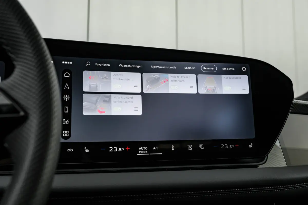 S edition | Audi smartphone interface | Comfortsleutel | Elektrisch instelbare voorstoelen