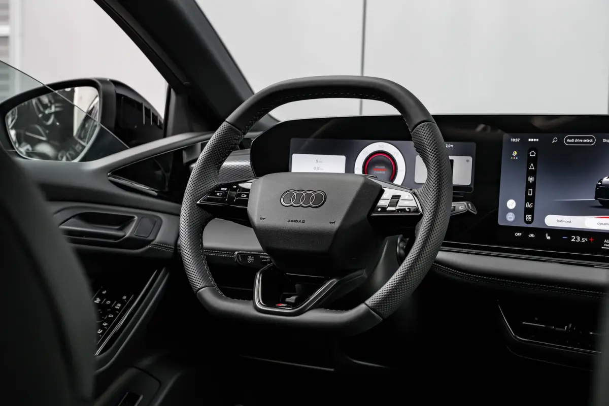 S edition | Audi smartphone interface | Comfortsleutel | Elektrisch instelbare voorstoelen