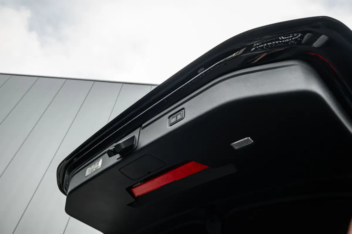 S edition | Audi smartphone interface | Comfortsleutel | Elektrisch instelbare voorstoelen