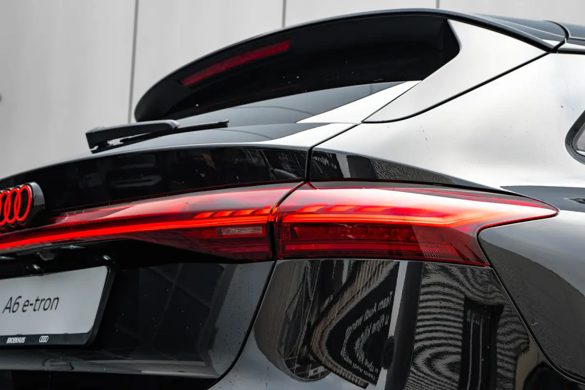 S edition | Audi smartphone interface | Comfortsleutel | Elektrisch instelbare voorstoelen