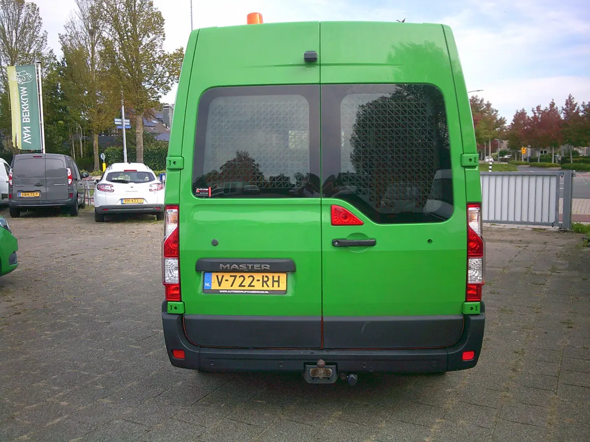 T35 2.3 dCi L2H2 VOOORZIEN VAN AIRCO+CRUISE+TREKHAAK !!