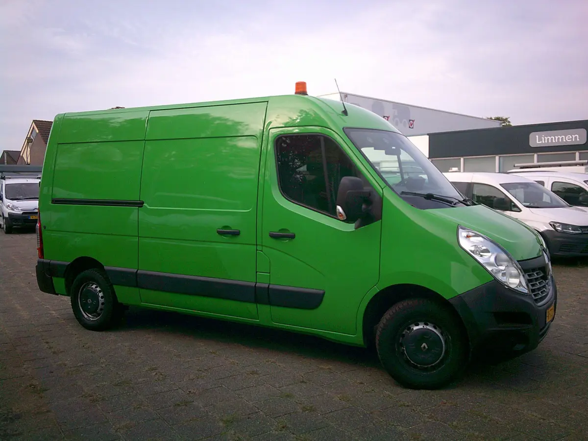 T35 2.3 dCi L2H2 VOOORZIEN VAN AIRCO+CRUISE+TREKHAAK !!
