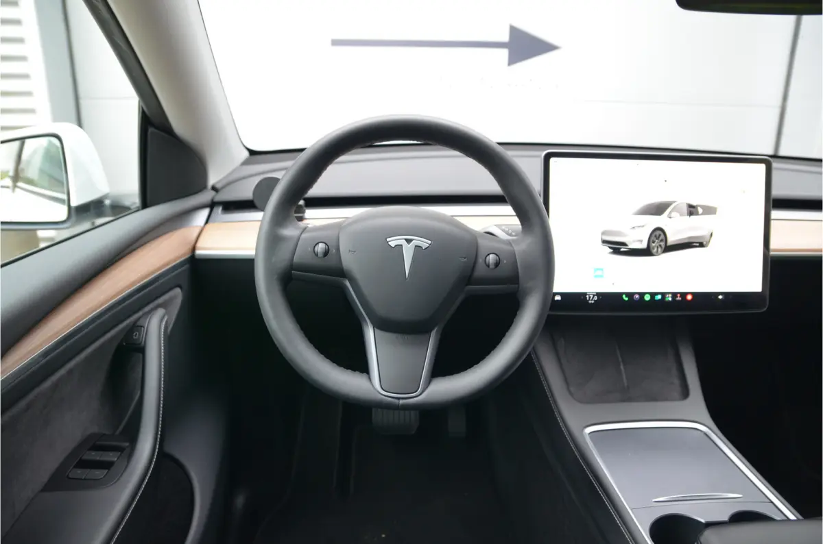 Long Range AWD 75 kWh AutoPilot3.0 Ryzen, SOH 92,2%