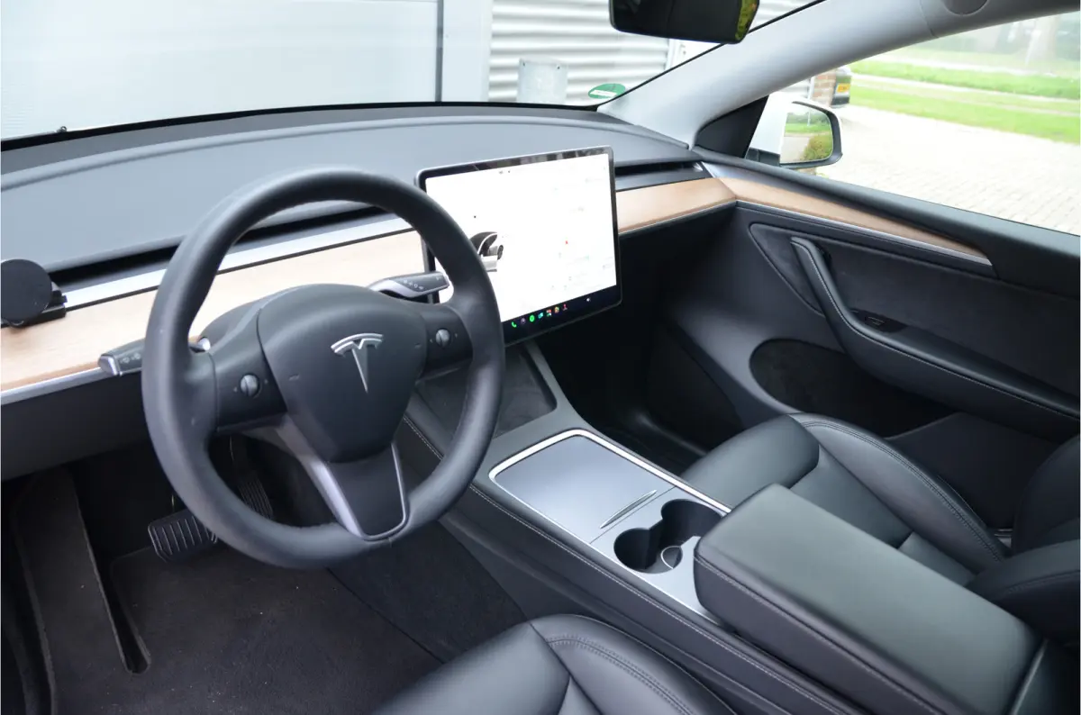 Long Range AWD 75 kWh AutoPilot3.0 Ryzen, SOH 92,2%